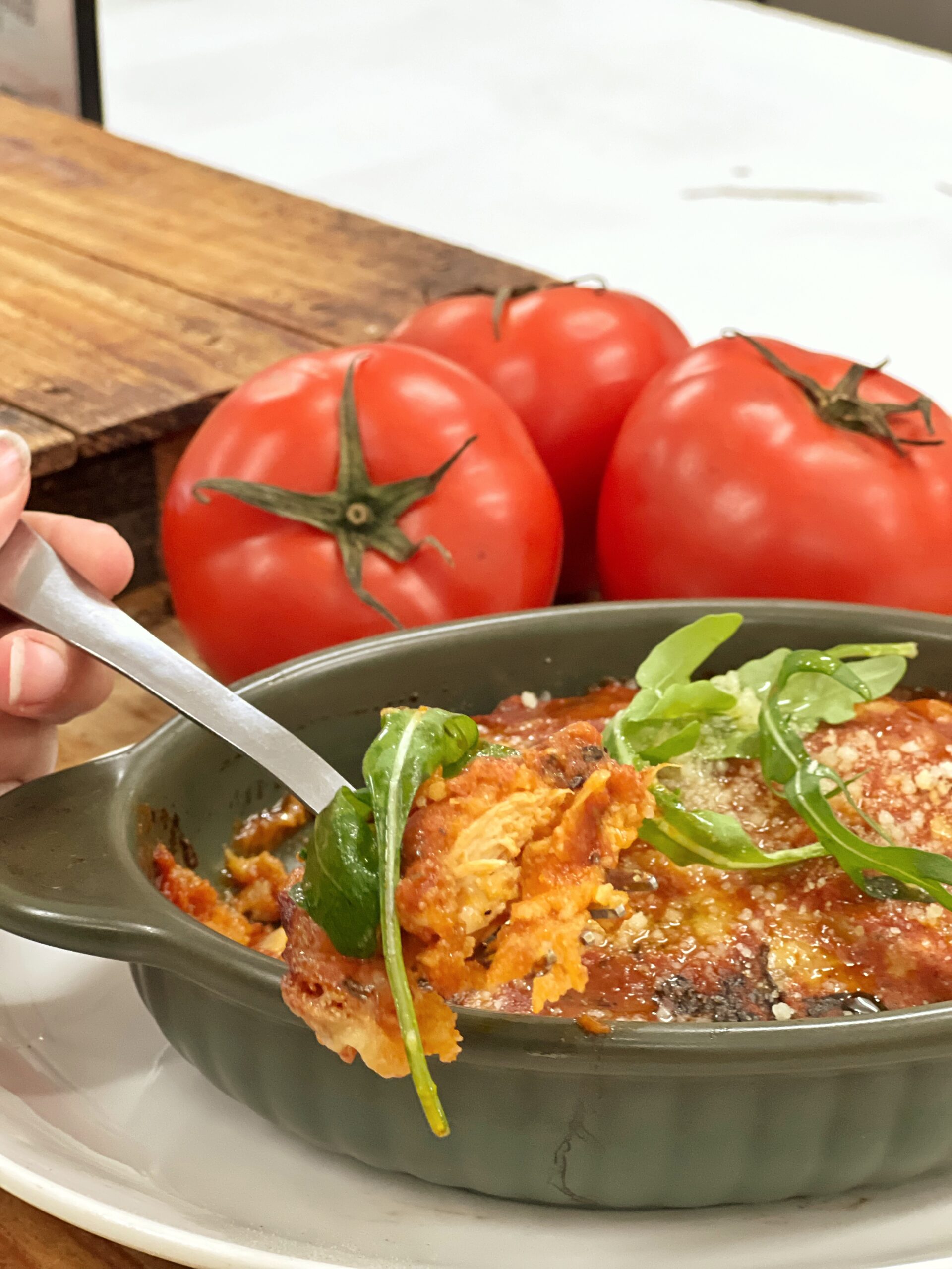 CHICKEN PARMIGIANA (FROZEN) 焗烤帕馬森雞排(冷凍)